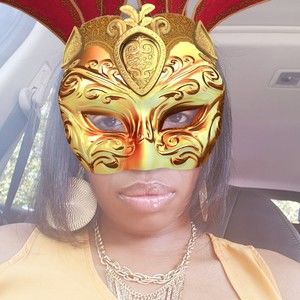 Meet your Posher, Posh